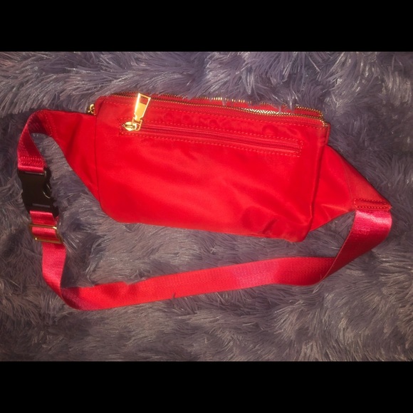 Red Cross Body Bag - Picture 2 of 3